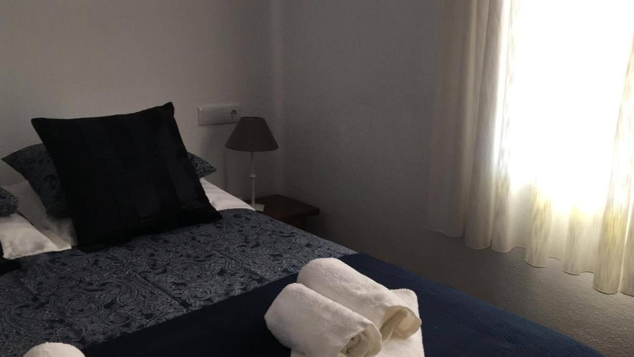 4 Persoons Bungalow Met Gemeenschappelijk Zwembad Teulada Exteriér fotografie